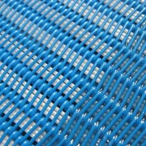 spiral loop dryer fabric with filler yarn